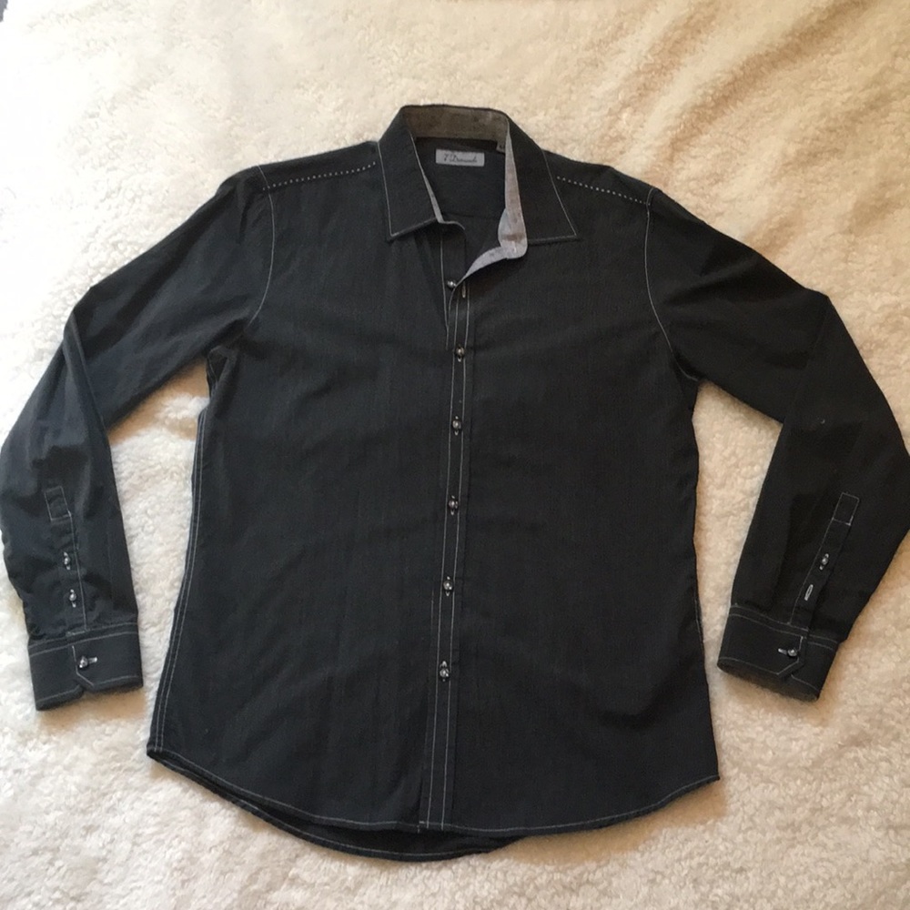 7 Diamonds Button Up